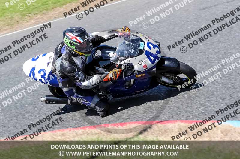 enduro digital images;event digital images;eventdigitalimages;mallory park;mallory park photographs;mallory park trackday;mallory park trackday photographs;no limits trackdays;peter wileman photography;racing digital images;trackday digital images;trackday photos